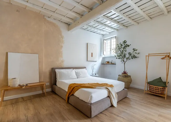 Eos Retreat In Trastevere With Pool